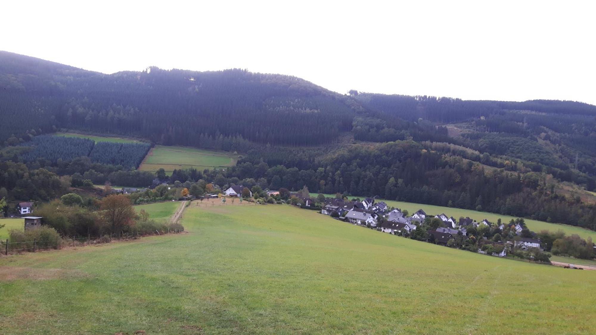 Landhaus Im Grund เลนเนชตัดท์ ภายนอก รูปภาพ
