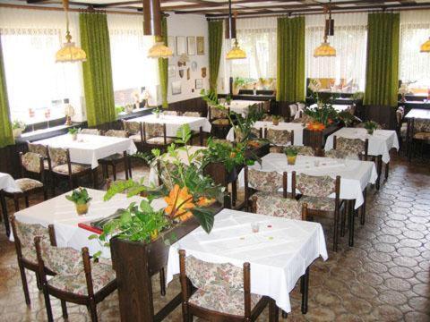 Landhaus Im Grund เลนเนชตัดท์ ภายนอก รูปภาพ